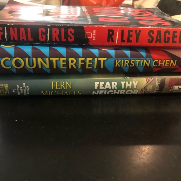 Counterfeit Kristin Chen Fear Thy Neighbor Michael Fern Book Bundle - Picture 8 of 8